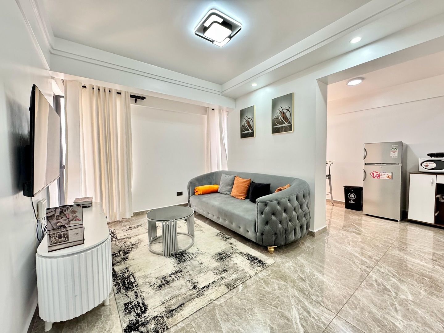 Kilimani one bedroom with rooftop access