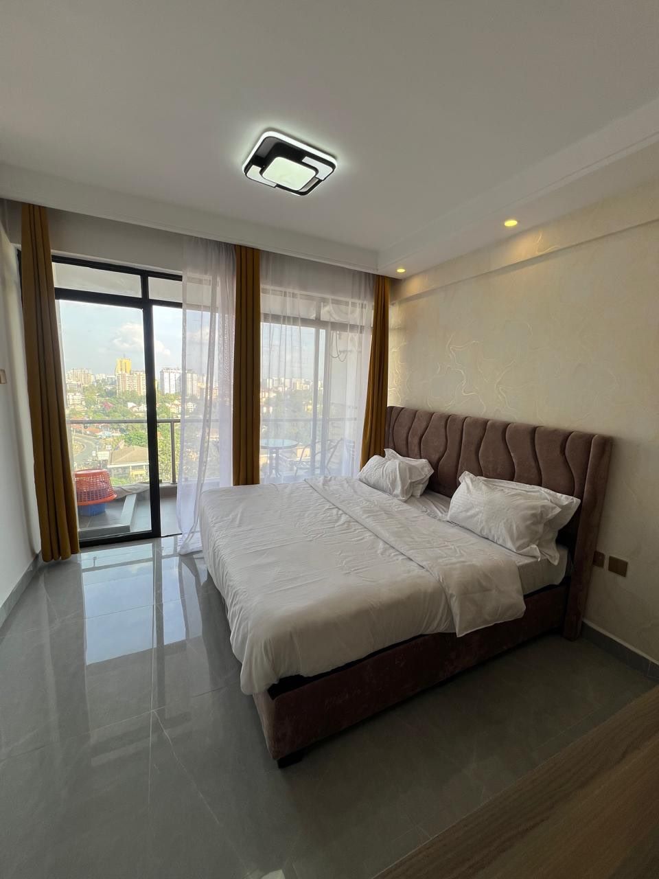 Lavington studio