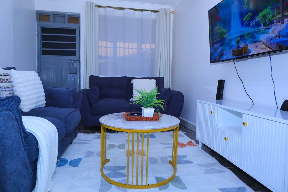 Kamakis one bedroom opposite Quickmart