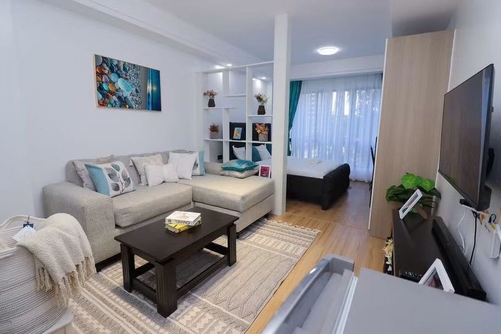Heated-pool studio in Kilimani