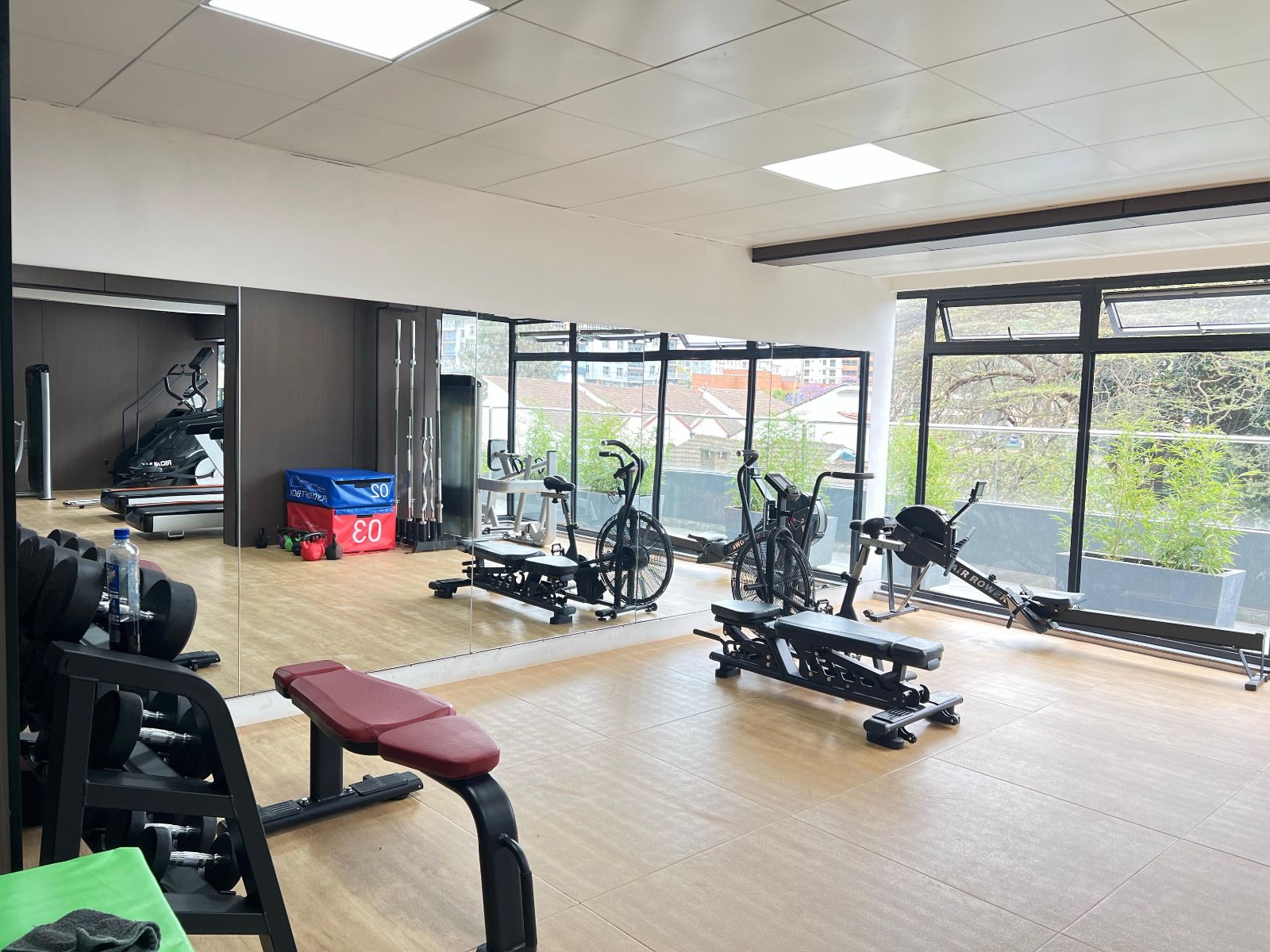 Oak Residency three bedroom near Yaya
